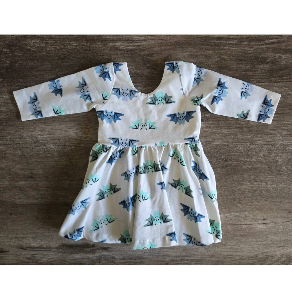 Monica + Andy Baby Girls White Blue Bat Print Long Sleeve Skater Dress 6-9M